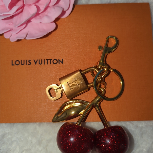 Louis Vuitton Authentic Gold Padlock And Key Red Cherry Keychain Bag Charm - Picture 4 of 4